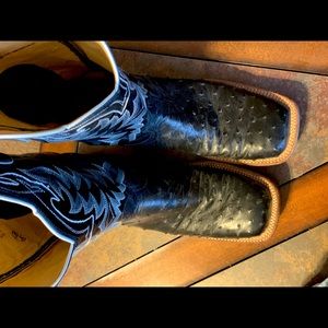 Men’s Tony Lama Ostrich black boots size 9D